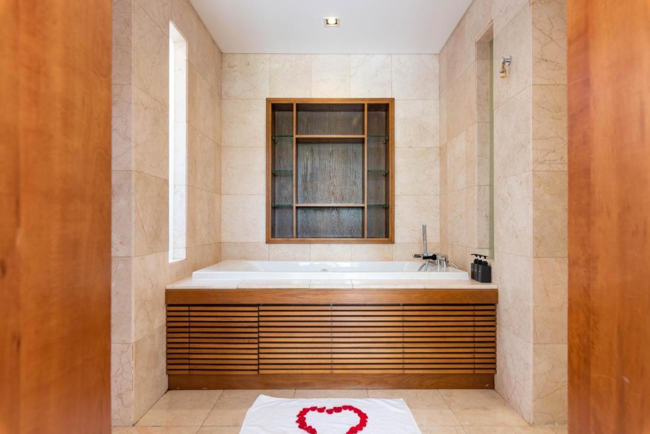 Emblem Sea 2 Bedroom Villas Дананг Экстерьер фото